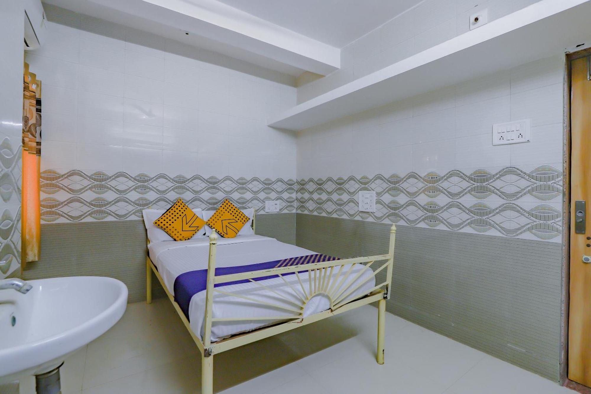 Spot On Jainsite Bhavan Palitana Экстерьер фото