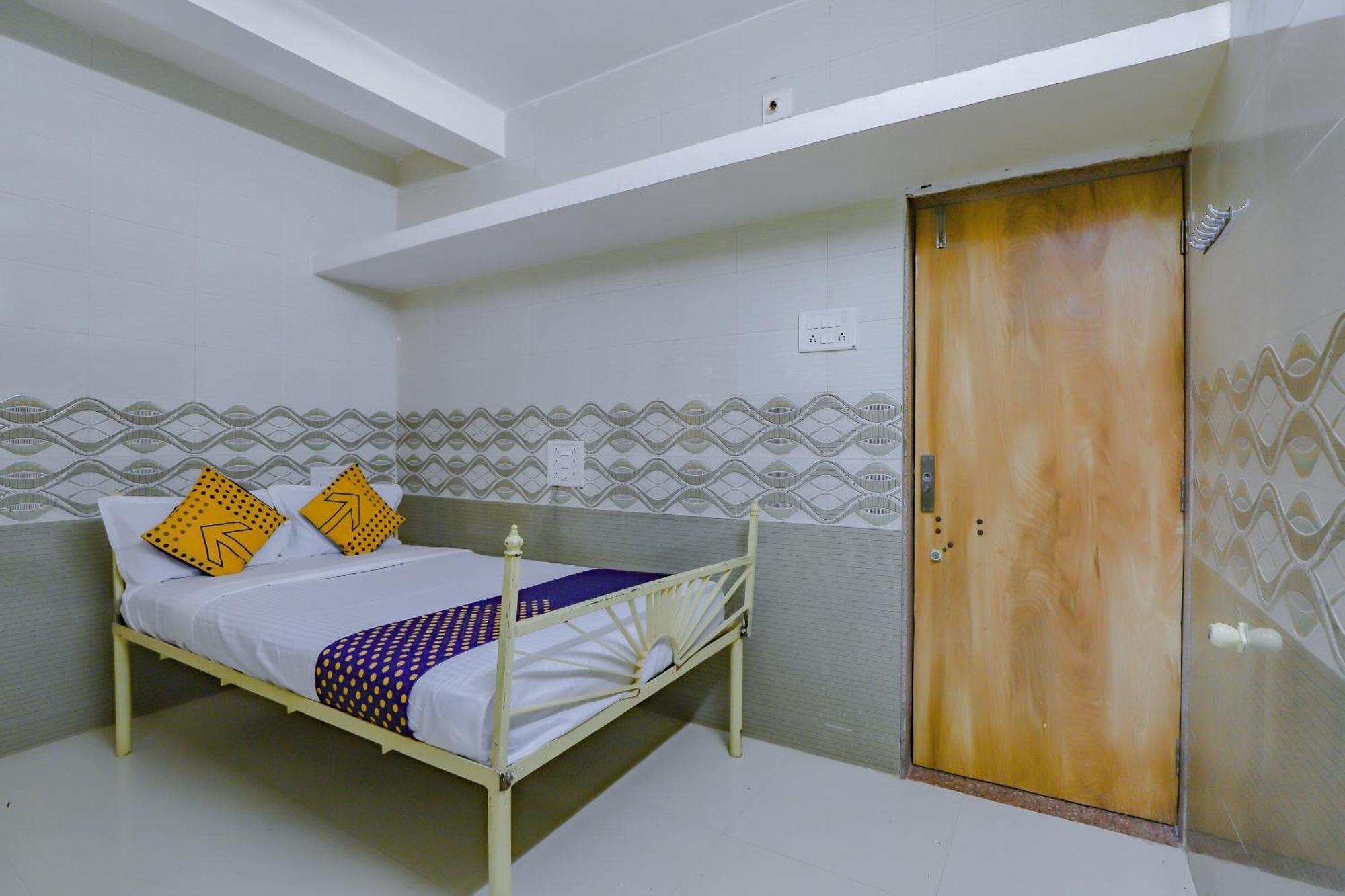 Spot On Jainsite Bhavan Palitana Экстерьер фото